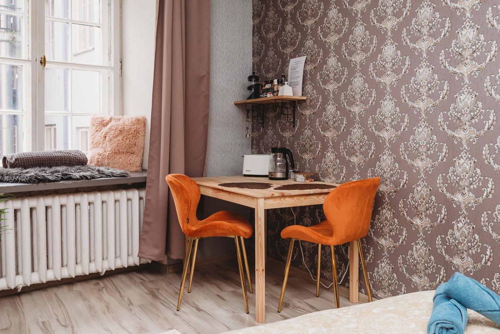 4 Bedroom Old Town - 3 Bathrooms Apartment