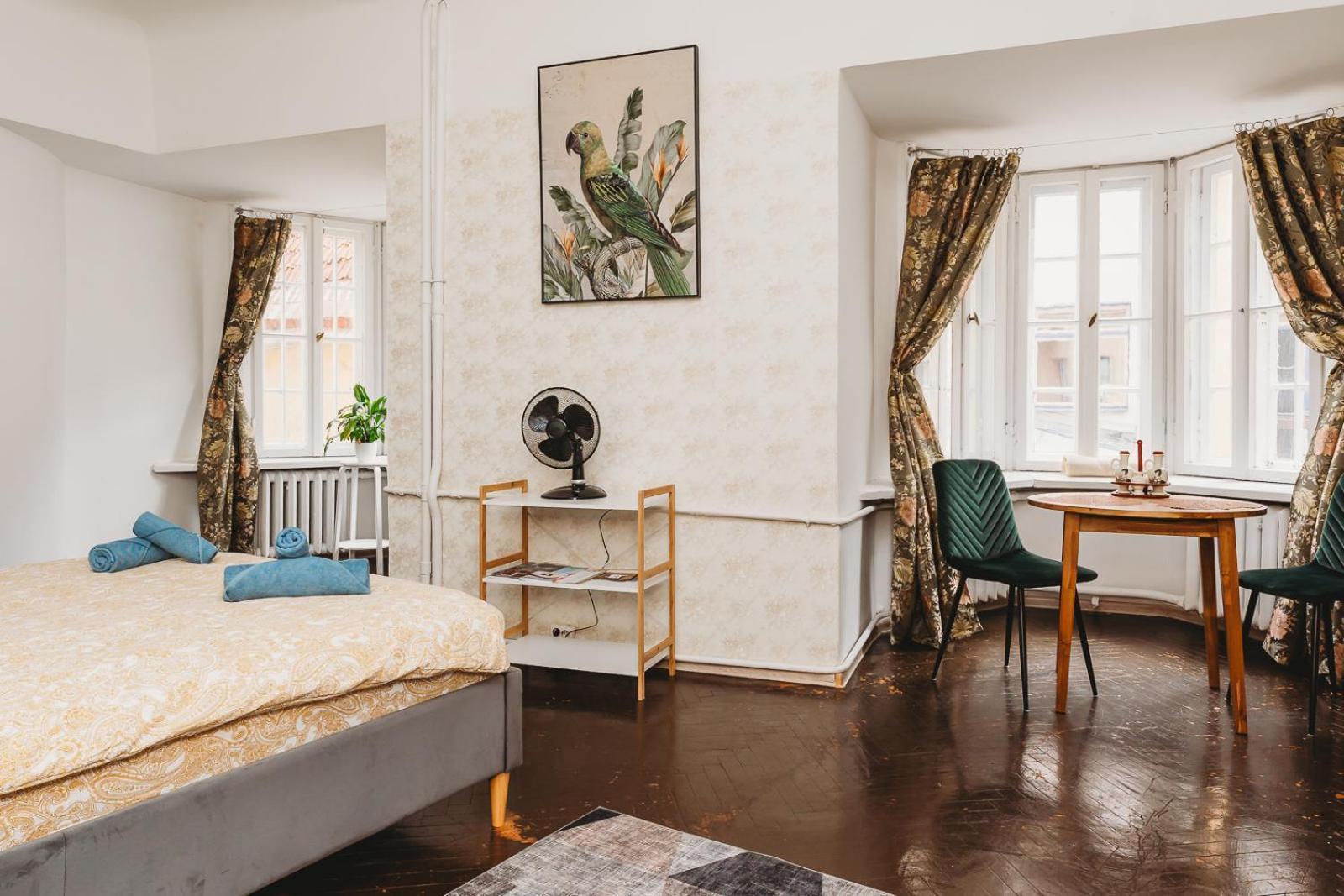 4 Bedroom Old Town - 3 Bathrooms Korter
